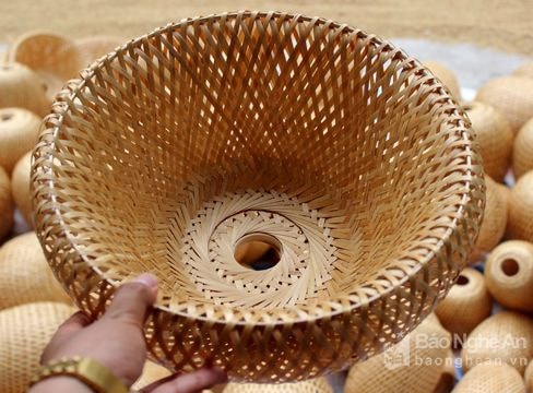 Làng nghề đan lát Nghi Thái vượt khó, hướng ra xuất khẩu