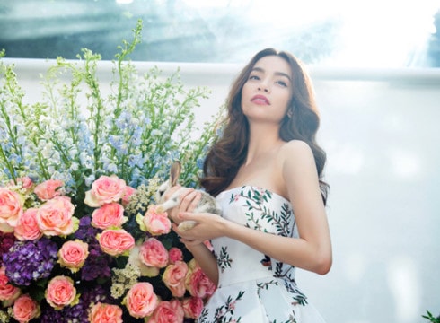 Hồ Ngọc Hà phủ nhận việc ngồi 'ghế nóng' Vietnam's Next Top Model