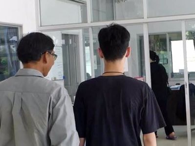 Làm thẻ căn cước cho con, chồng phát hiện bí mật của vợ