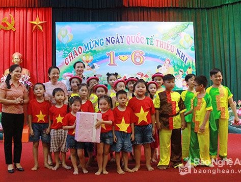 Sôi động Tết Thiếu nhi 1/6 ở Báo Nghệ An