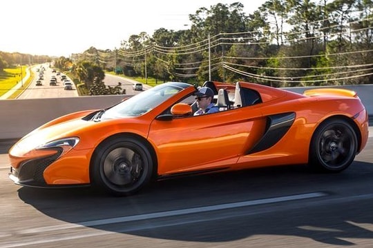 Bổ sung giá tính lệ phí trước bạ ô tô: Có xe phải đóng đến 2,6 tỷ đồng