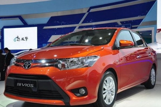 Giá bán ô tô tại Việt Nam đang chạm 'đáy', có nên mua xe bây giờ?