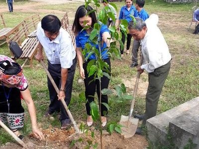 Con Cuông: Trên 200 đoàn viên thanh niên ra quân chiến dịch hè tình nguyện