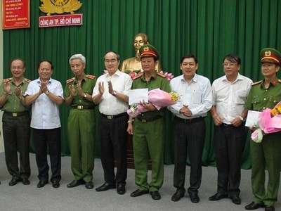 Thưởng nóng ban chuyên án phá xưởng ma túy 'khủng'