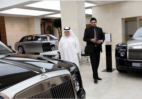 Sống trong nhung lụa, dân Qatar vẫn cảm thấy thiệt thòi