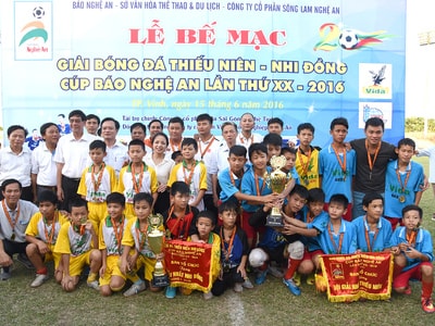 Giải bóng đá TN-NĐ Cúp Báo Nghệ An: Ngày hội của tuổi thơ xứ Nghệ