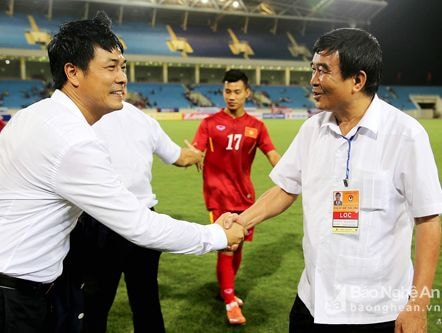 Huấn luyện viên Nguyễn Hữu Thắng và cái nghiệp làm dâu trăm họ