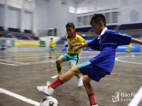 Trực tiếp: Nhi đồng Cửa Lò - Nhi đồng Nghĩa Đàn