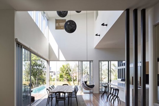 Hai anh em trai biến ngôi nhà rác thành biệt thự triệu đô