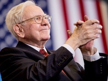 Bữa trưa với tỷ phú Buffett giảm giá gần 1 triệu USD
