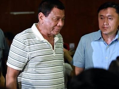 Ông Duterte nói không biết Mỹ hỗ trợ chống phiến quân thân IS