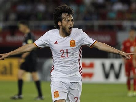 Sao Ngoại hạng Anh lập công, Tây Ban Nha tiếp tục xếp trên Italy