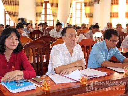 Đại biểu HĐND tỉnh tiếp xúc cử tri tại các địa phương