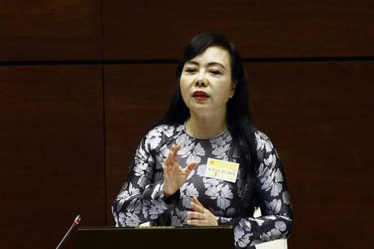 Hơn 7.000 cán bộ y tế đã bị kỷ luật