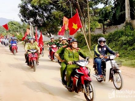 Đoàn viên thanh niên huyện vùng biên vào cuộc phòng chống ma túy