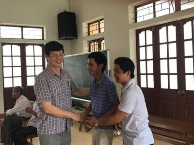 Đại biểu Hội đồng nhân dân tinh tiếp xúc cử tri tại xã Nghĩa Trung (Nghĩa Đàn)