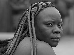 Hủ tục ép goá phụ quan hệ với người lạ ở châu Phi