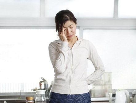 Cảnh giác với cơn chóng mặt hoa mắt thoáng qua