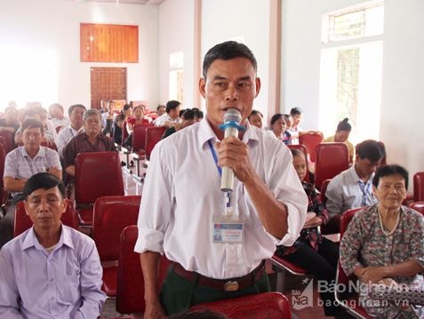 Cử tri 'xã ba mặt sông' lo doanh nghiệp khai thác cát làm sạt lở đất