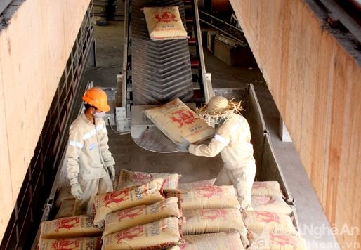 Tập đoàn The Vissai xuất bán xi măng bao tại Trạm nghiền Nghi Thiết (Nghệ An)