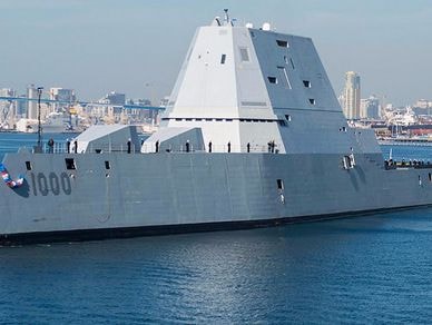 Tương quan sức mạnh siêu khu trục hạm Mỹ và Trung Quốc