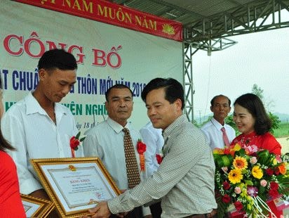 Xã Nghĩa Hưng (Nghĩa Đàn) đón Bằng đạt chuẩn Nông thôn mới