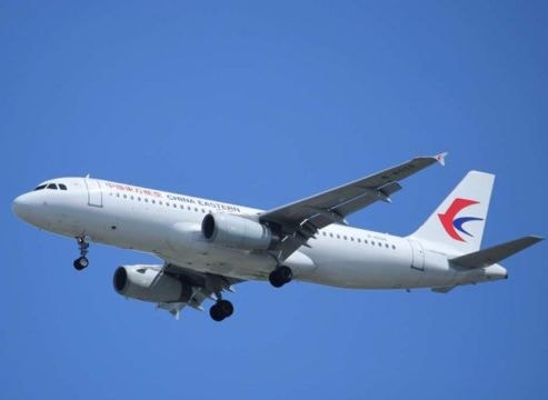 Máy bay Trung Quốc gặp thời tiết xấu, 26 người chấn thương