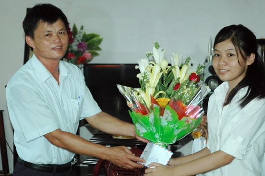 'Thủ khoa' lớp 10 không biết... học thêm