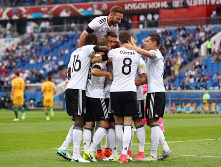 Đức thắng sát nút Australia sau cuộc rượt đuổi tỷ số