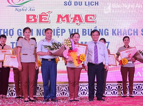 Tôn vinh thợ giỏi nghiệp vụ buồng khách sạn năm 2017
