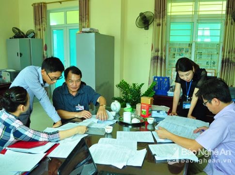 Nhắc nhở người đứng đầu về kỷ cương hành chính ở Nghĩa Đàn, Hoàng Mai