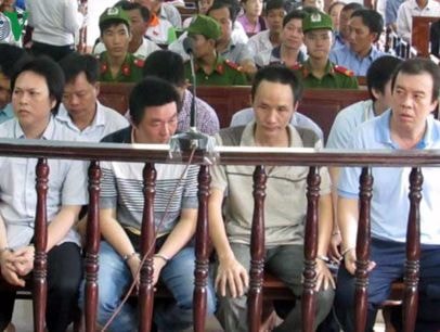 Vụ thanh tra giao thông nhận hối lộ tiền tỷ: Triệu tập hơn 100 người liên quan