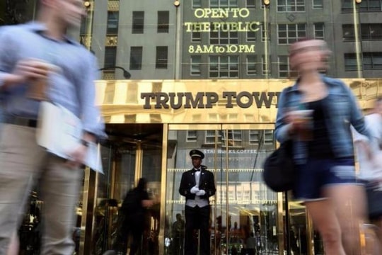 Tài sản ông Trump tụt xuống còn 2,9 tỉ USD?