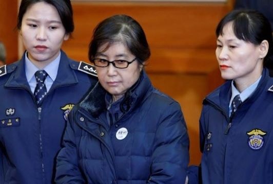 Bạn thân cựu Tổng thống Hàn Quốc Park Geun-hye bị kết án 3 năm tù