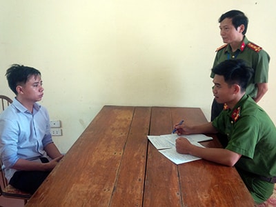 Sửa chứng minh thư để thi hộ, nhận 100 triệu đồng