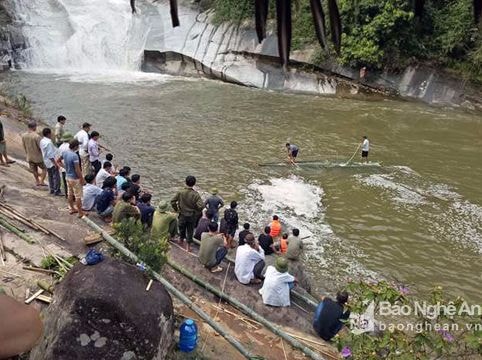 Tìm thấy thi thể người đàn ông mất tích trên thác 7 tầng ở Nghệ An