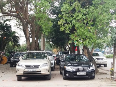 Cần có 'bộ quy tắc ứng xử vỉa hè' cho thành phố Vinh