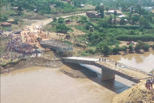 Cầu do Trung Quốc xây ở Kenya đổ sập khi chuẩn bị khánh thành