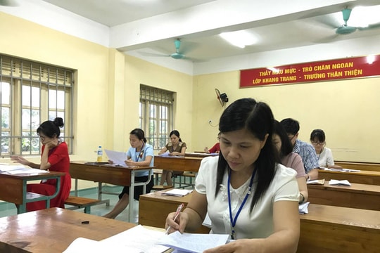 Chấm thi THPT quốc gia 2017: Đã có bài thi Ngữ văn bị điểm liệt