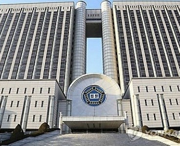 Vợ ngồi tù 7 năm vì 'quan hệ' với… chồng