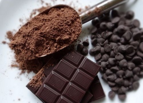 Vì sao người cao tuổi cần ăn sô cô la?