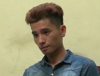 Bà chủ tiệm cầm đồ bị thanh niên dí dao cướp nữ trang