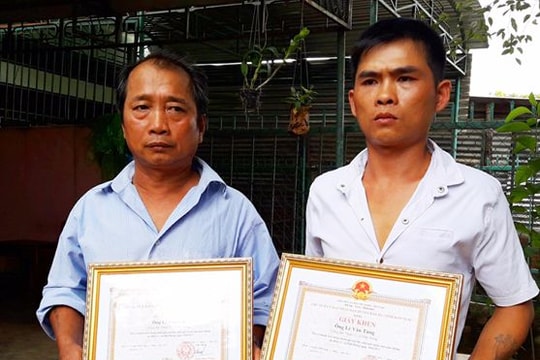 Trả lại tiền mua thuốc điều trị cho người dân Kon Tum phơi nhiễm HIV