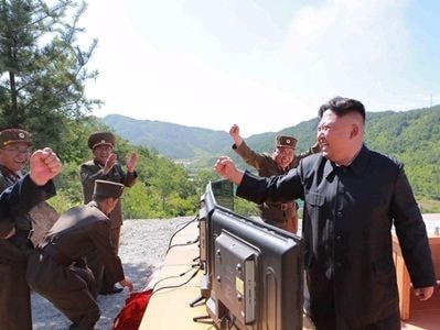 Tên lửa liên lục địa chưa đủ để bắn tới những bang trên lục địa Mỹ?