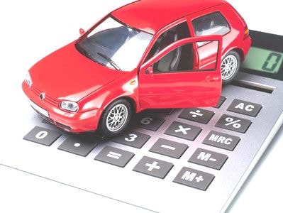 'Cứ 10 khách hỏi mua ô tô thì có 7 - 8 người trả góp ngân hàng'