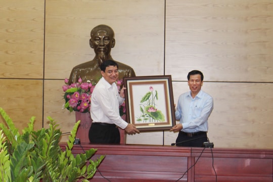 Nghệ An cần đặt thêm chỉ tiêu về khách du lịch quốc tế