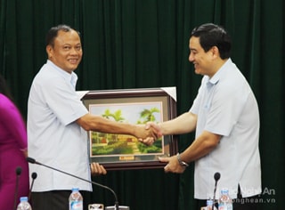 Nghệ An - Bắc Kạn tăng cường giao lưu, hỗ trợ cùng phát triển