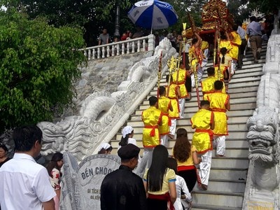 Quỳ Hợp khai hội Đền Choọng năm 2017