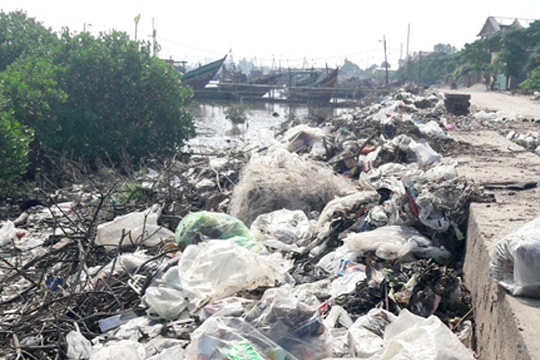 Thảo luận tổ 5 HĐND tỉnh: 'Nóng' vấn đề bảo vệ môi trường