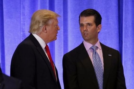 Con trai Tổng thống Mỹ thừa nhận mong muốn thông tin về bà Clinton từ Nga